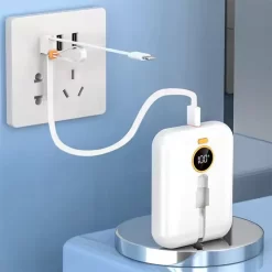 Mini Powerbank 10000 Mah with iPhone & Type-C Cable, 20W