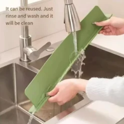 Kitchen Silicone Sink Splash Guard